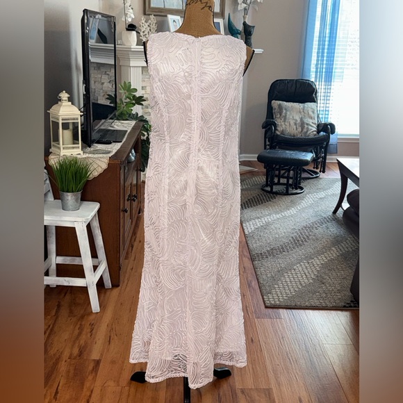 Giovanna White Lace Cut Out 2 piece Applique midi Dress/jacket NEW Suit sz 10 - Picture 10 of 12